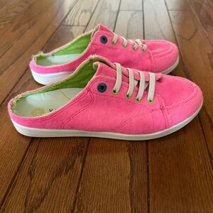 Vionic Beach Womens Breeze  Terry Cloth Mule Slip-On Sneakers